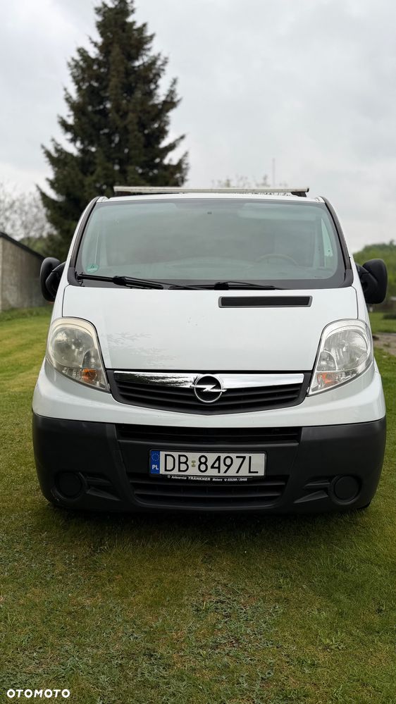 Opel Vivaro - 2