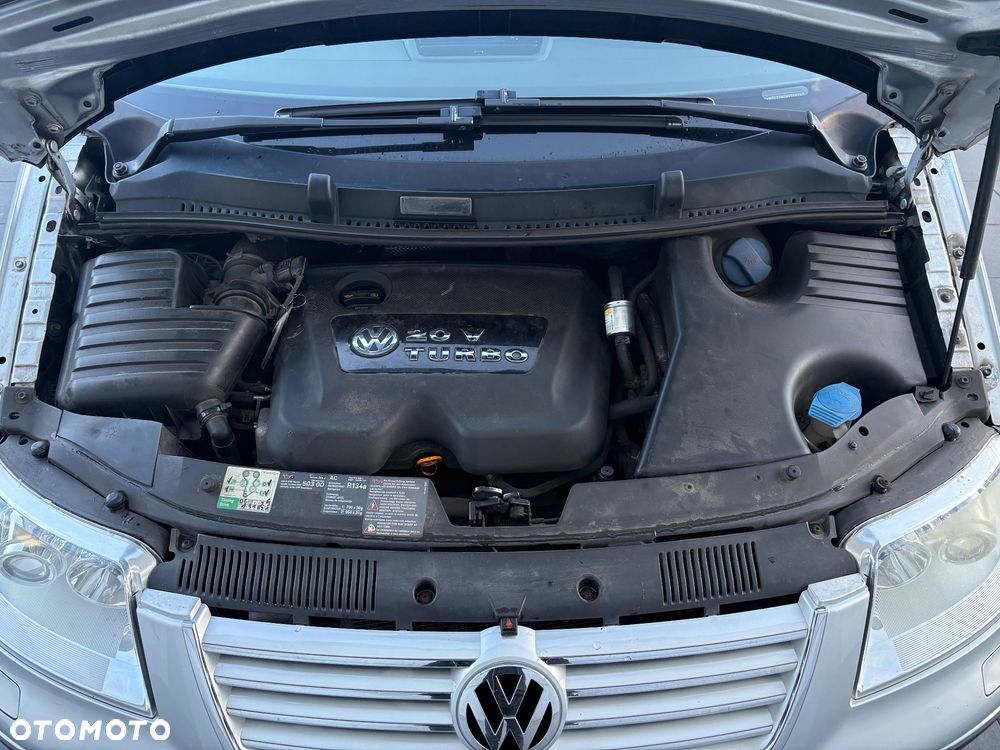 Volkswagen Sharan 1.8 5V Turbo Highline - 18