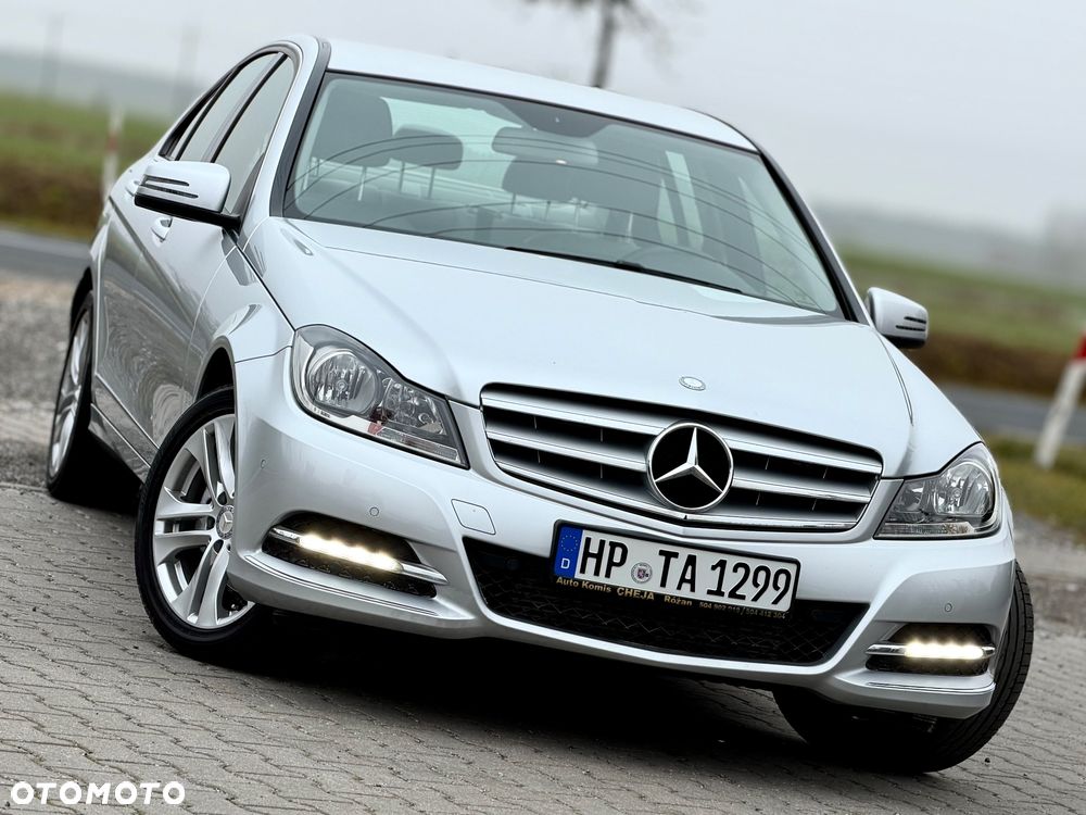 Mercedes-Benz Klasa C 200 T Avantgarde Edition - 1