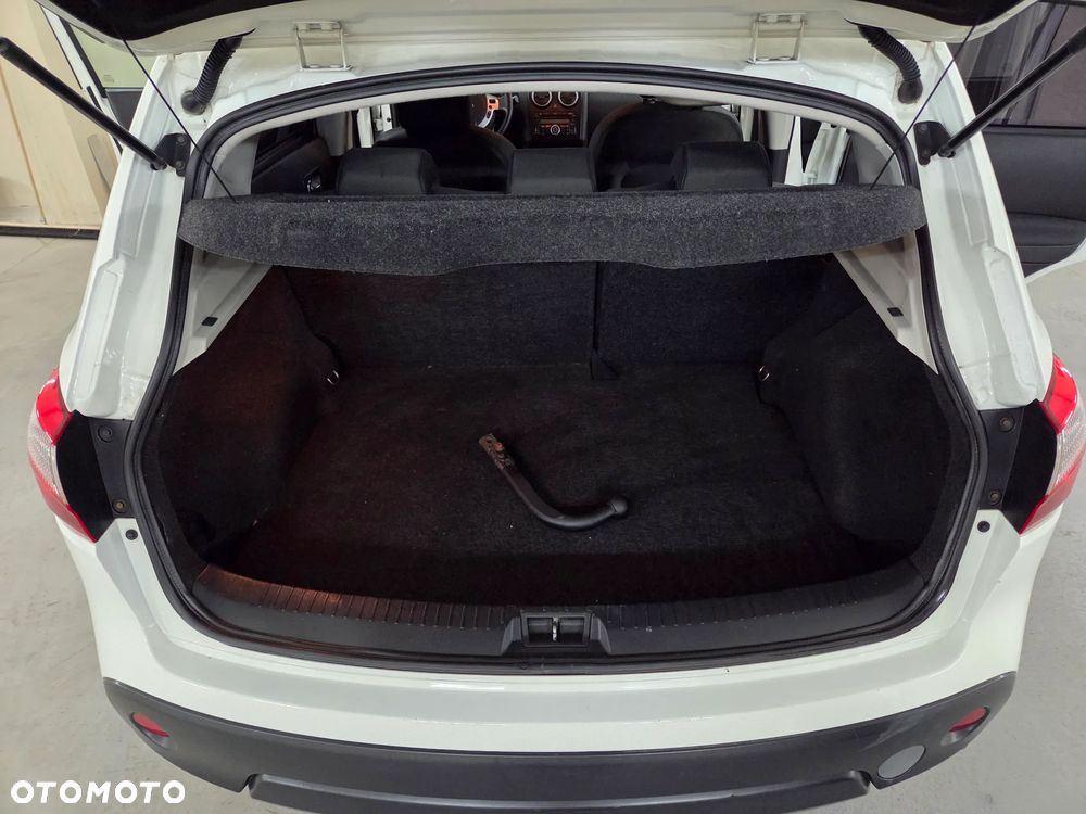 Nissan Qashqai 1.5 dCi DPF acenta - 30