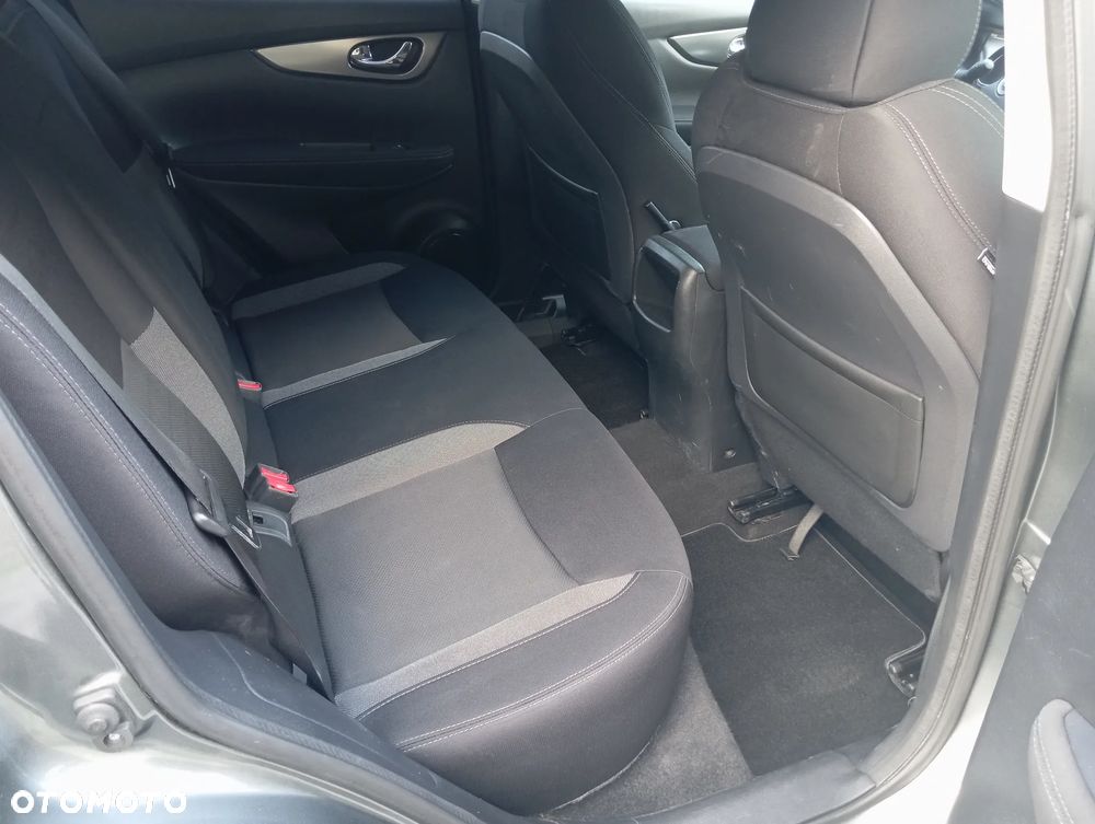 Nissan Qashqai 1.6 DCi N-Connecta EU6 - 14