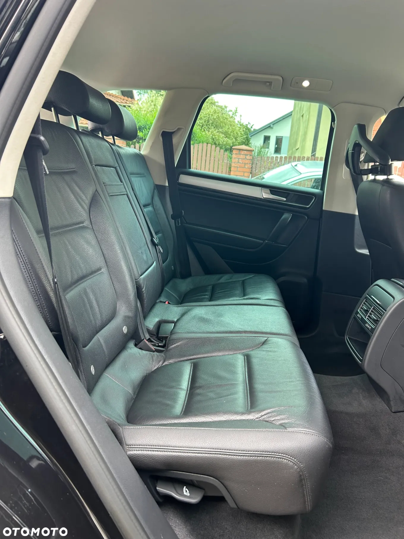 Volkswagen Touareg - 19