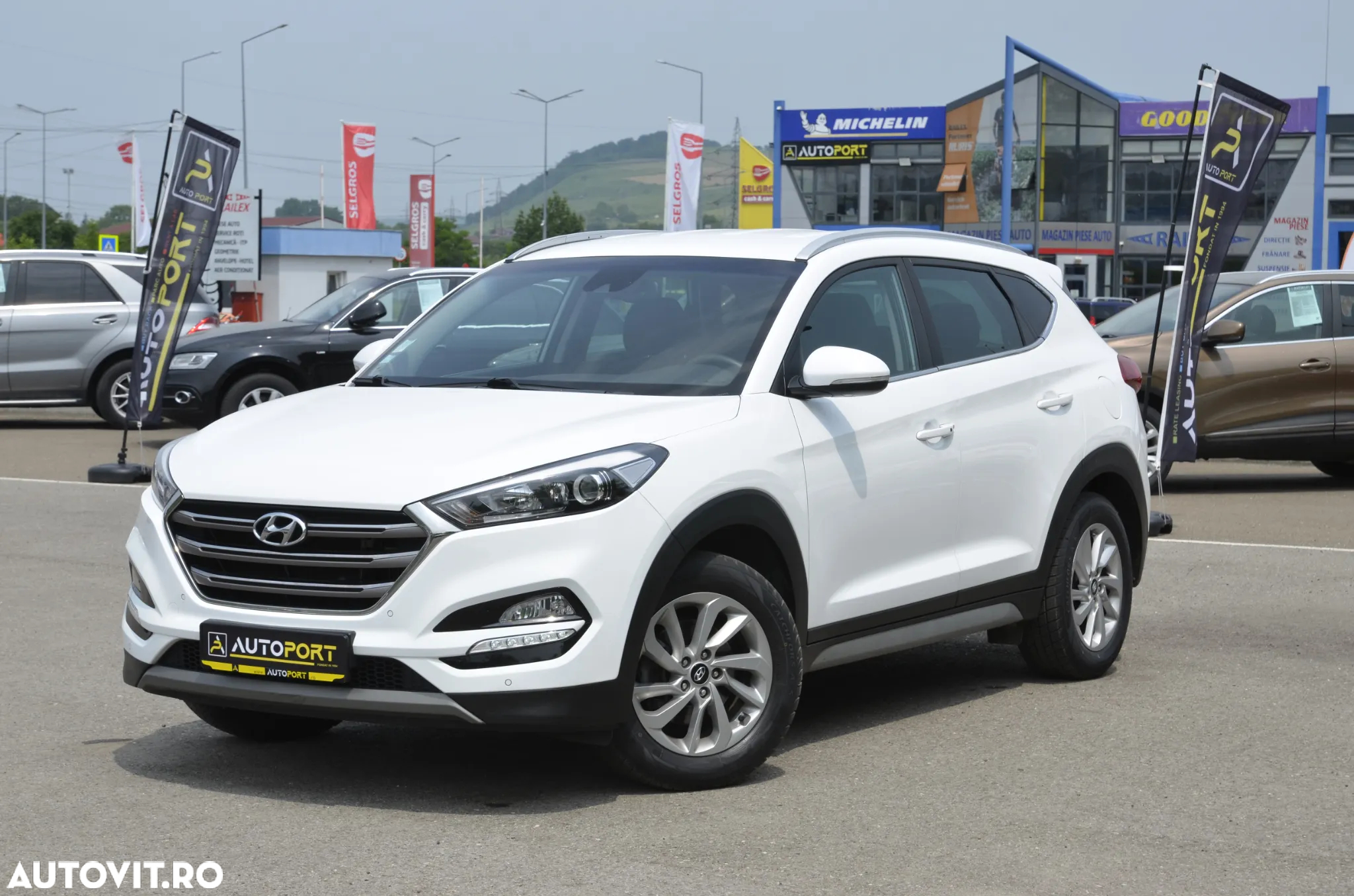 Hyundai Tucson blue 1.7 CRDi 2WD Advantage - 2