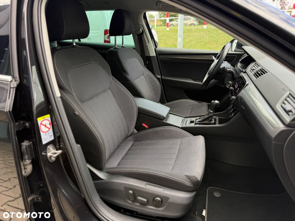 Skoda Superb 2.0 TDI DSG Ambition - 31