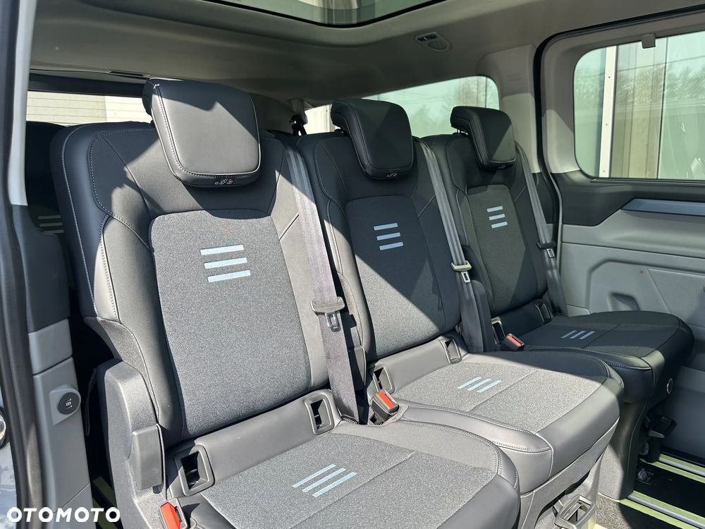 Ford Tourneo - 9