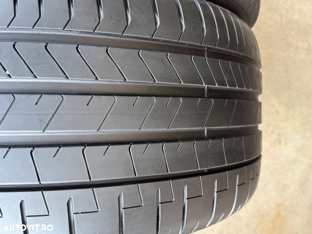 Vând 2 anvelope 315/30/22 Pirelli de vară ca noi - 4
