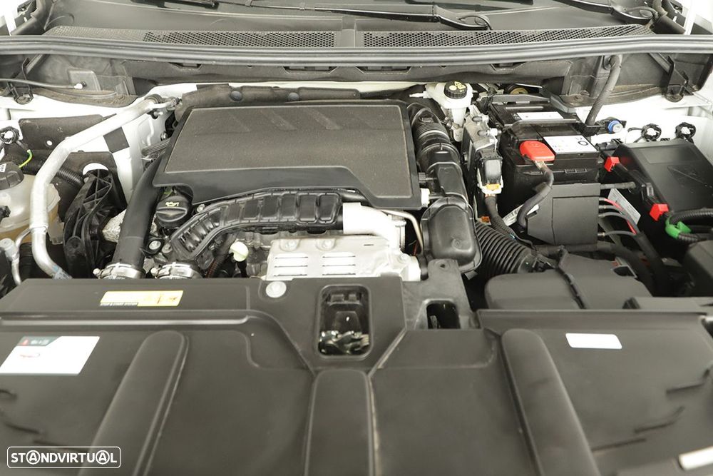 Peugeot 5008 1.2 PureTech Allure Pack EAT8 - 26