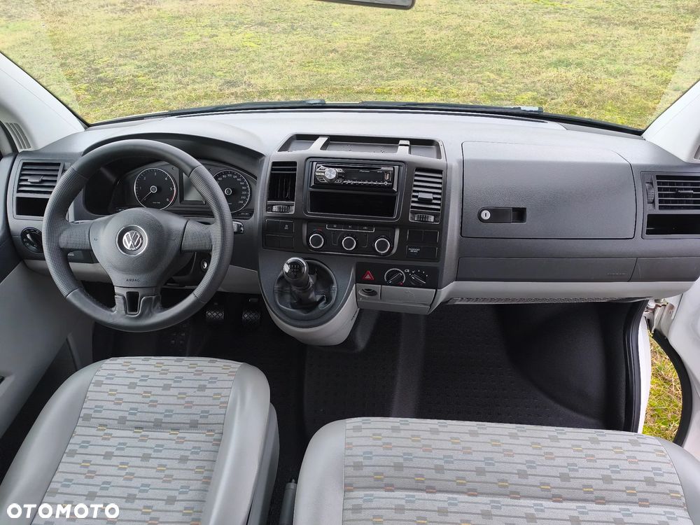 Volkswagen Transporter - 16