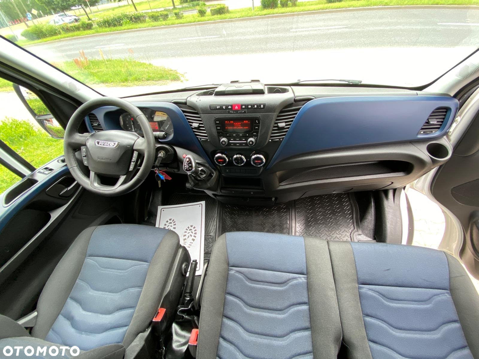 Iveco DAILY 35S16 HI-MATIC FIRANKA OBUSTRONNA 8 PALET WINDA BAR - 27