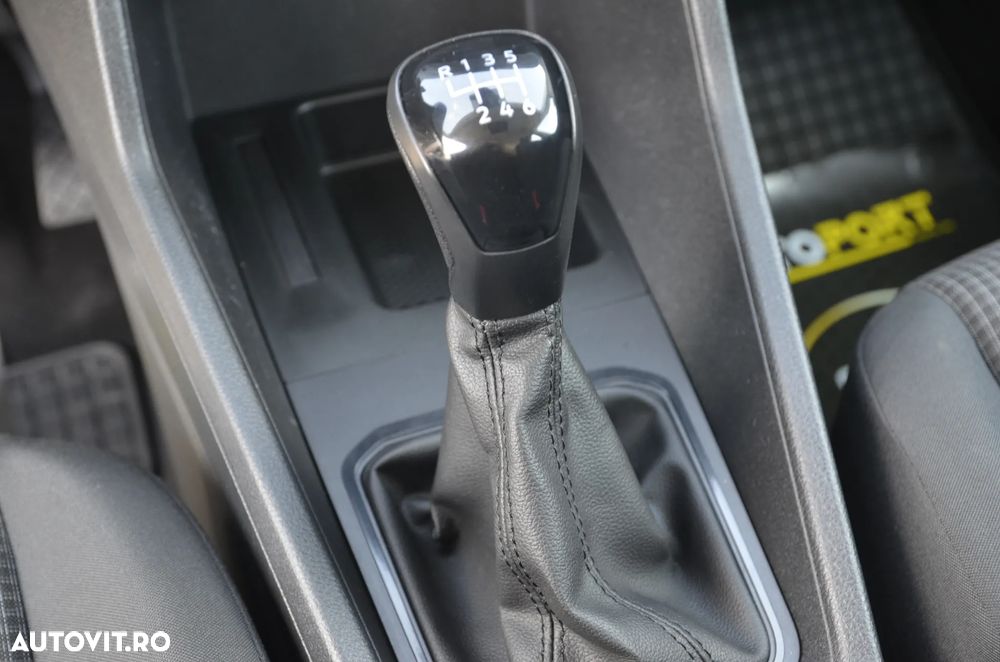 Volkswagen Caddy - 33