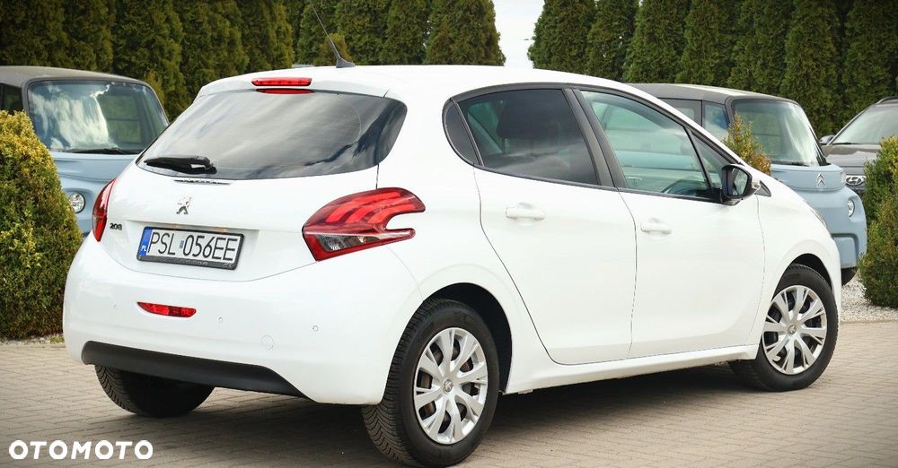 Peugeot 208 - 7