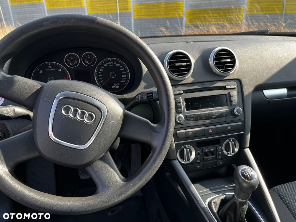 Audi A3 Sportback - 8
