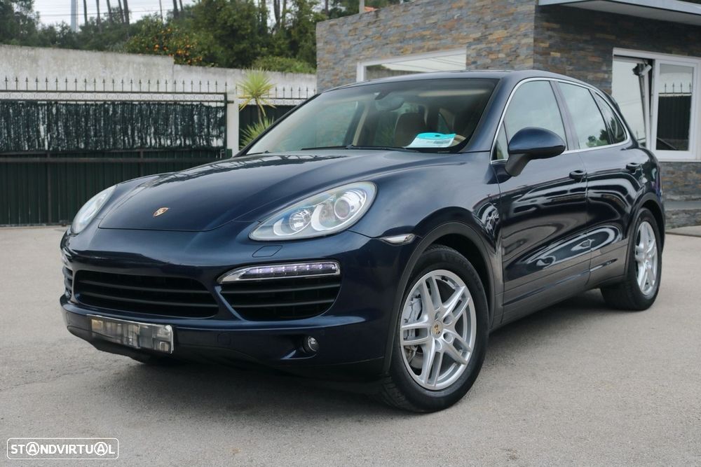 Porsche Cayenne S - 1