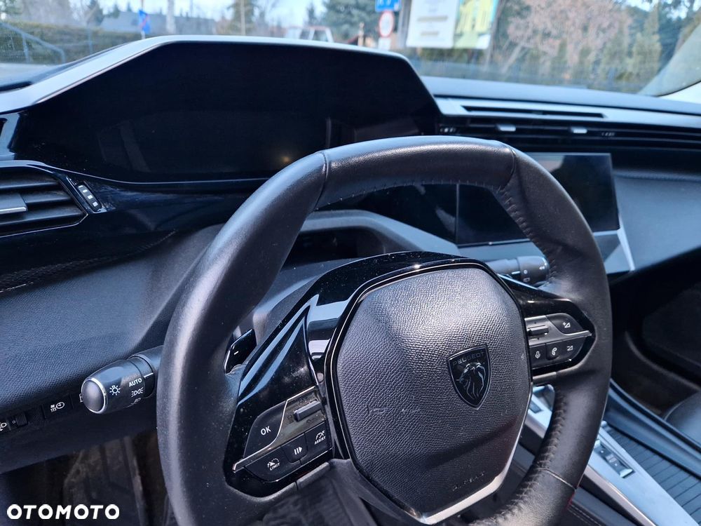 Peugeot 308 1.6 Hybrid PHEV Allure Pack EAT8 - 21