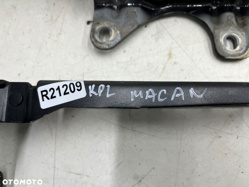 Zawias maski Macan I 95b 14r.- zawiasy pokrywy silnika lewy prawy komplet NIEUSZKODZONE 95b823302d - 11