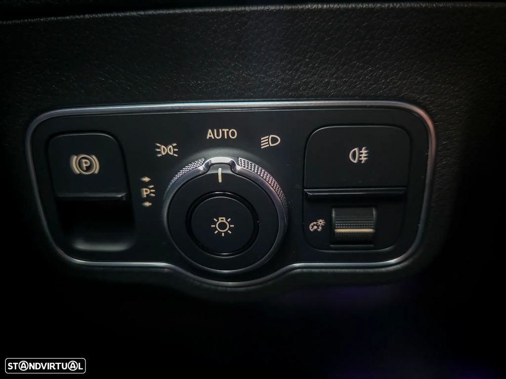 Mercedes-Benz GLA 180 d 8G-DCT Edition AMG Line - 46