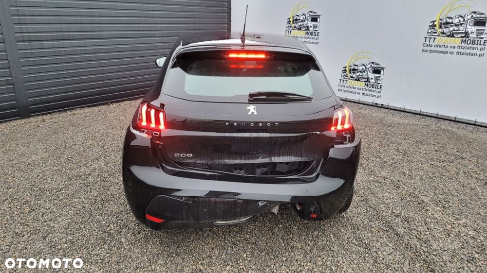 Peugeot 208 - 19
