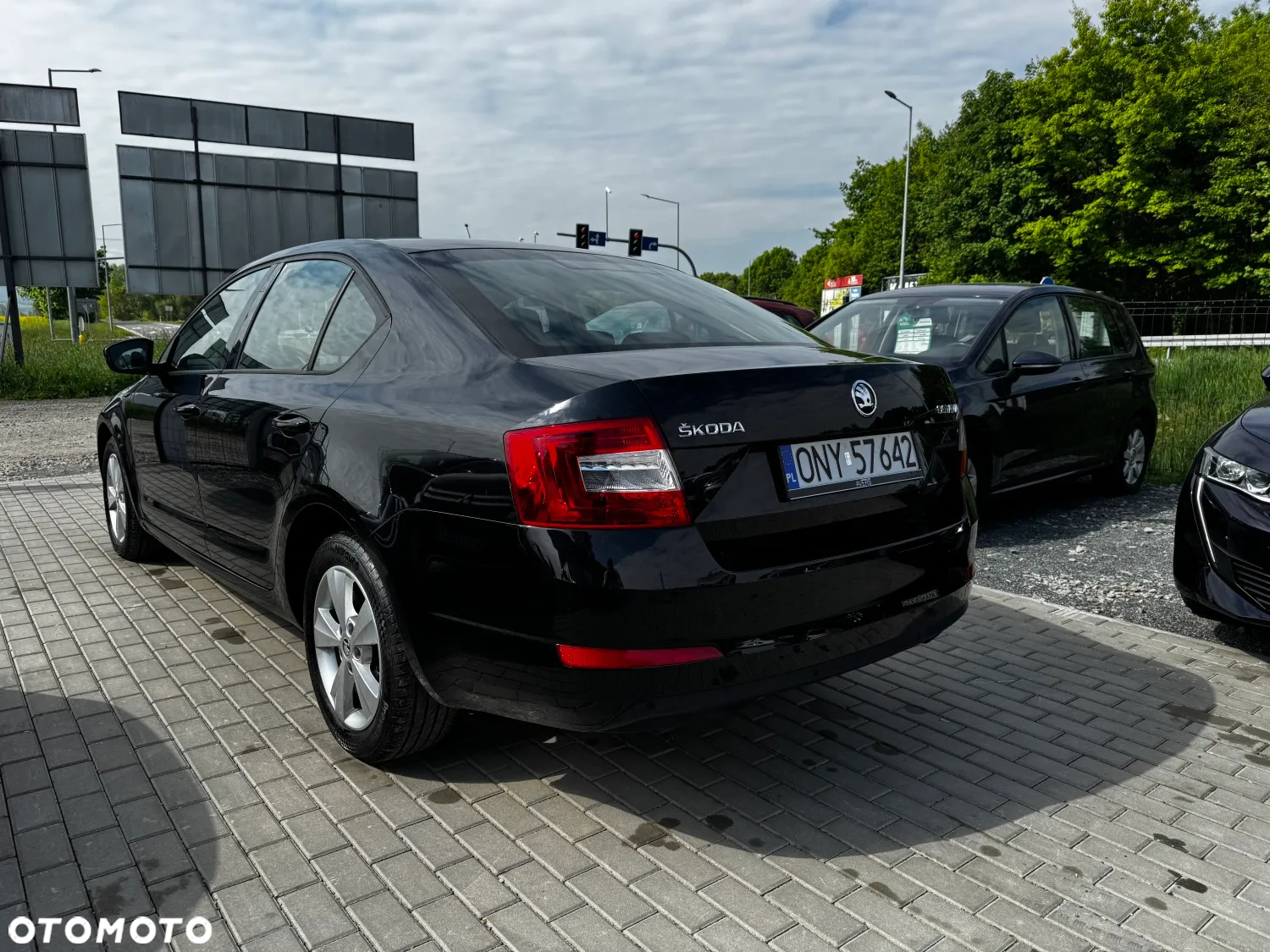 Skoda Octavia 1.4 TSI Elegance DSG - 4