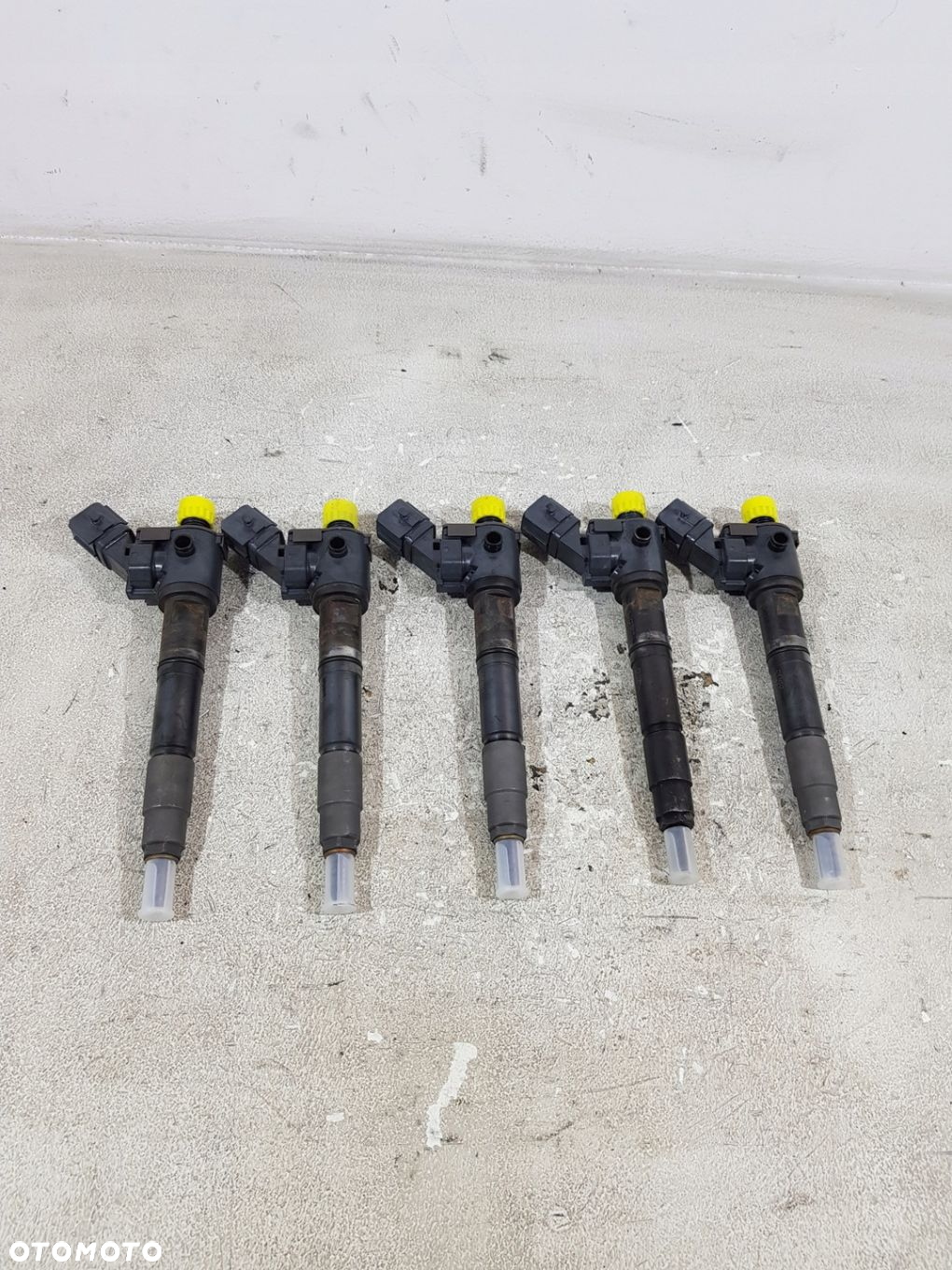 WTRYSKIWACZ PALIWA 31452115 VOLVO S60 V60 S80 2.0D D4204T5 - 2
