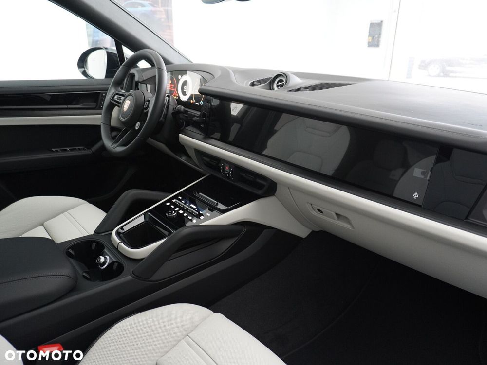 Porsche Cayenne Black Edition - 31