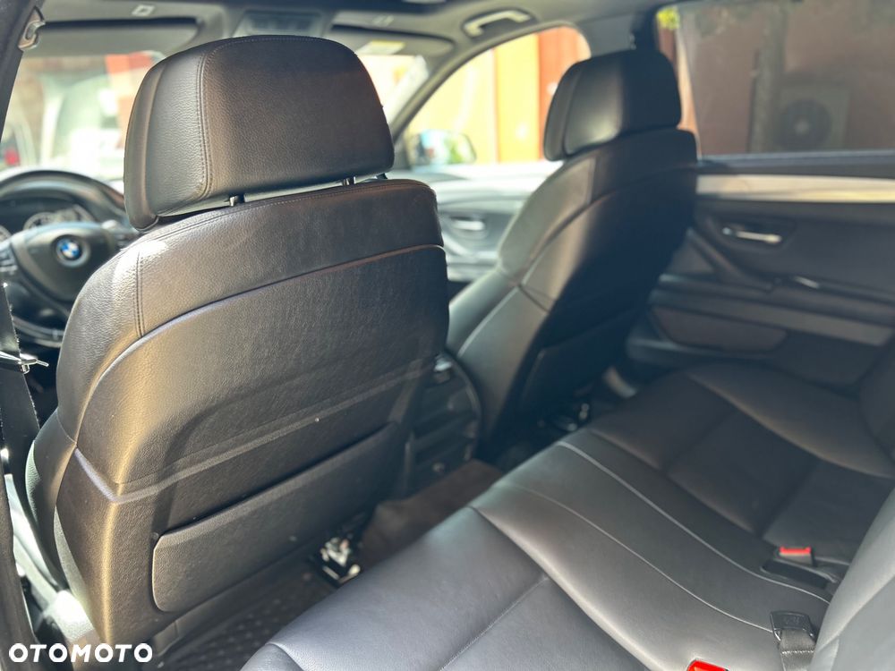 BMW Seria 5 530d - 25