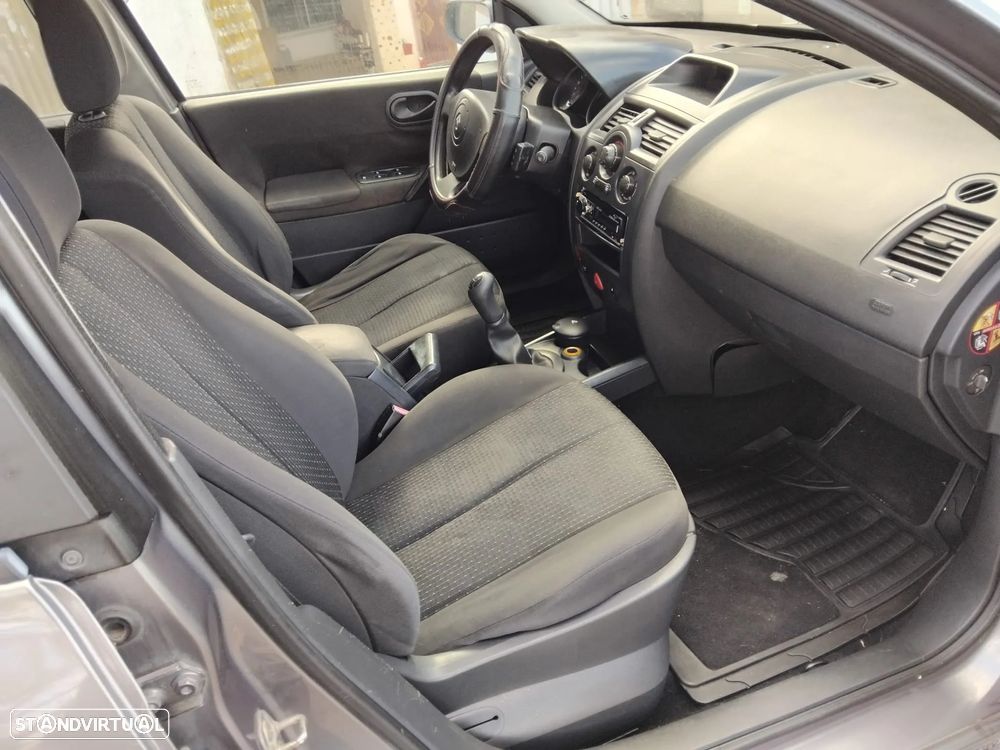 Renault Mégane - 8
