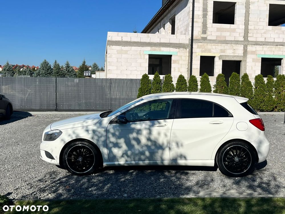 Mercedes-Benz Klasa A 180 BlueEfficiency Edition - 31