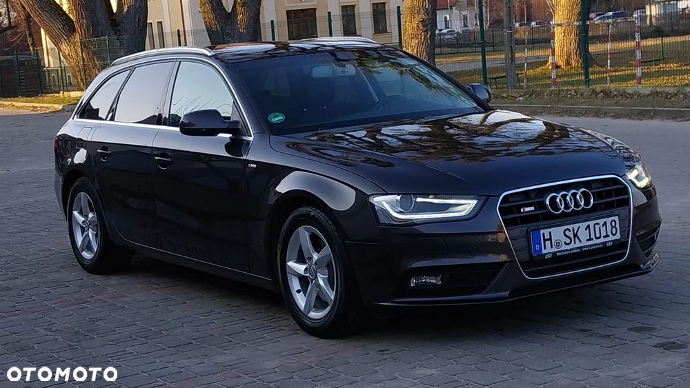 Audi A4 Avant 2.0 TDI DPF S line Sportpaket (plus) - 2