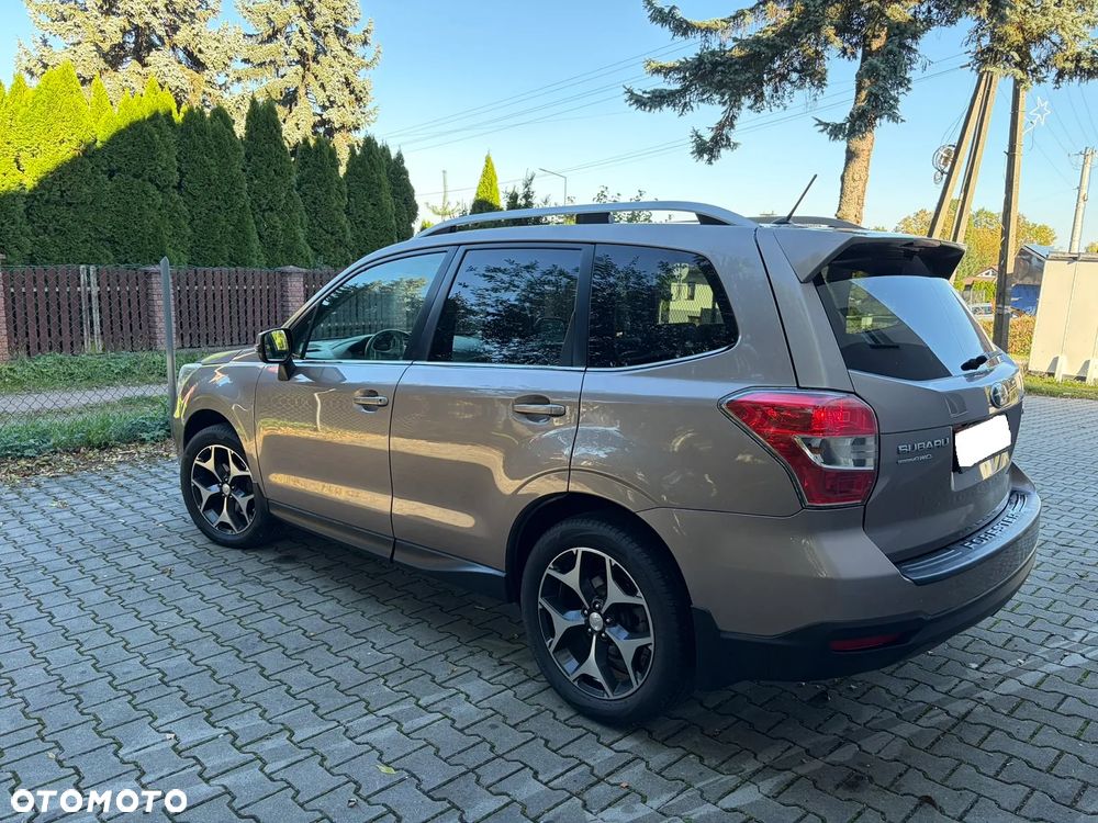 Subaru Forester 2015 photo 4