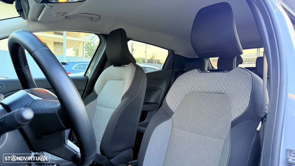 Renault Clio 1.5 Blue dCi Evolution - 12