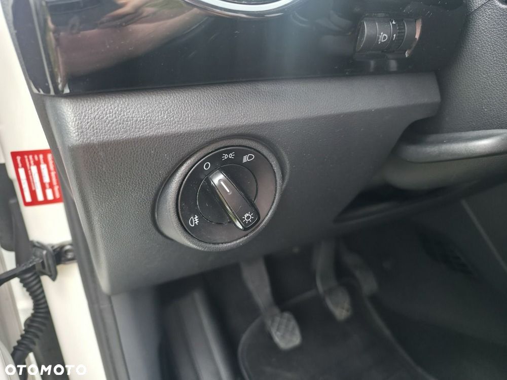 Volkswagen up! - 19