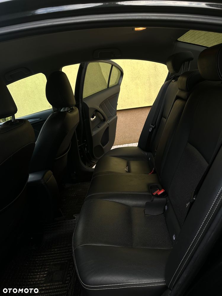 Toyota Avensis 1.8 Premium MS - 8