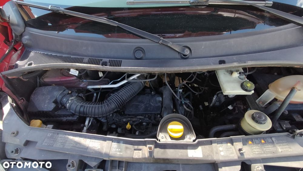 Nissan NV400 L3H2 - 24