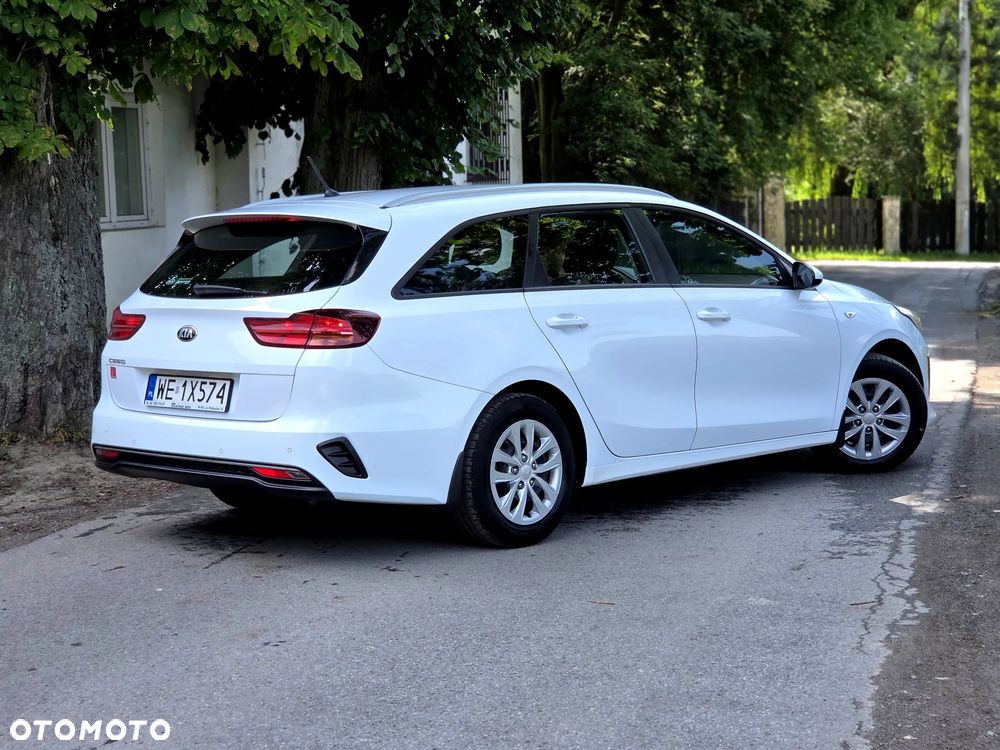 Kia Ceed 1.0 T-GDI M - 10