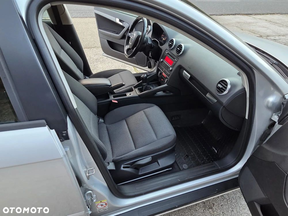 Audi A3 Sportback 1.6 Prime Line - 24