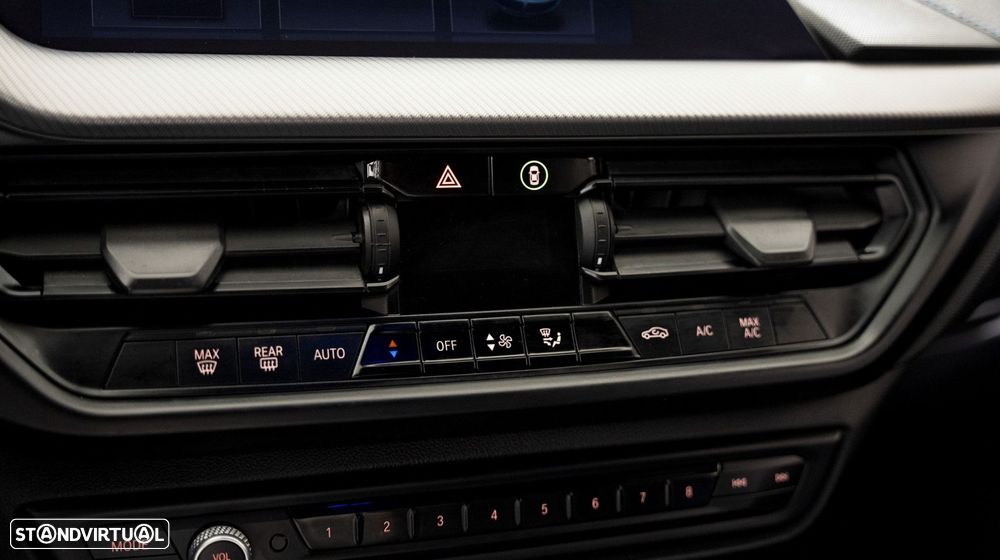 BMW 116 d Corporate Edition M - 6
