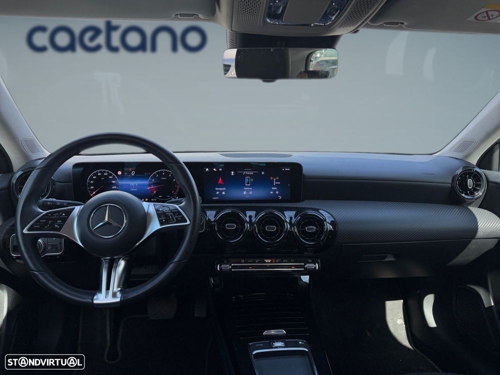 Mercedes-Benz A 200 - 13