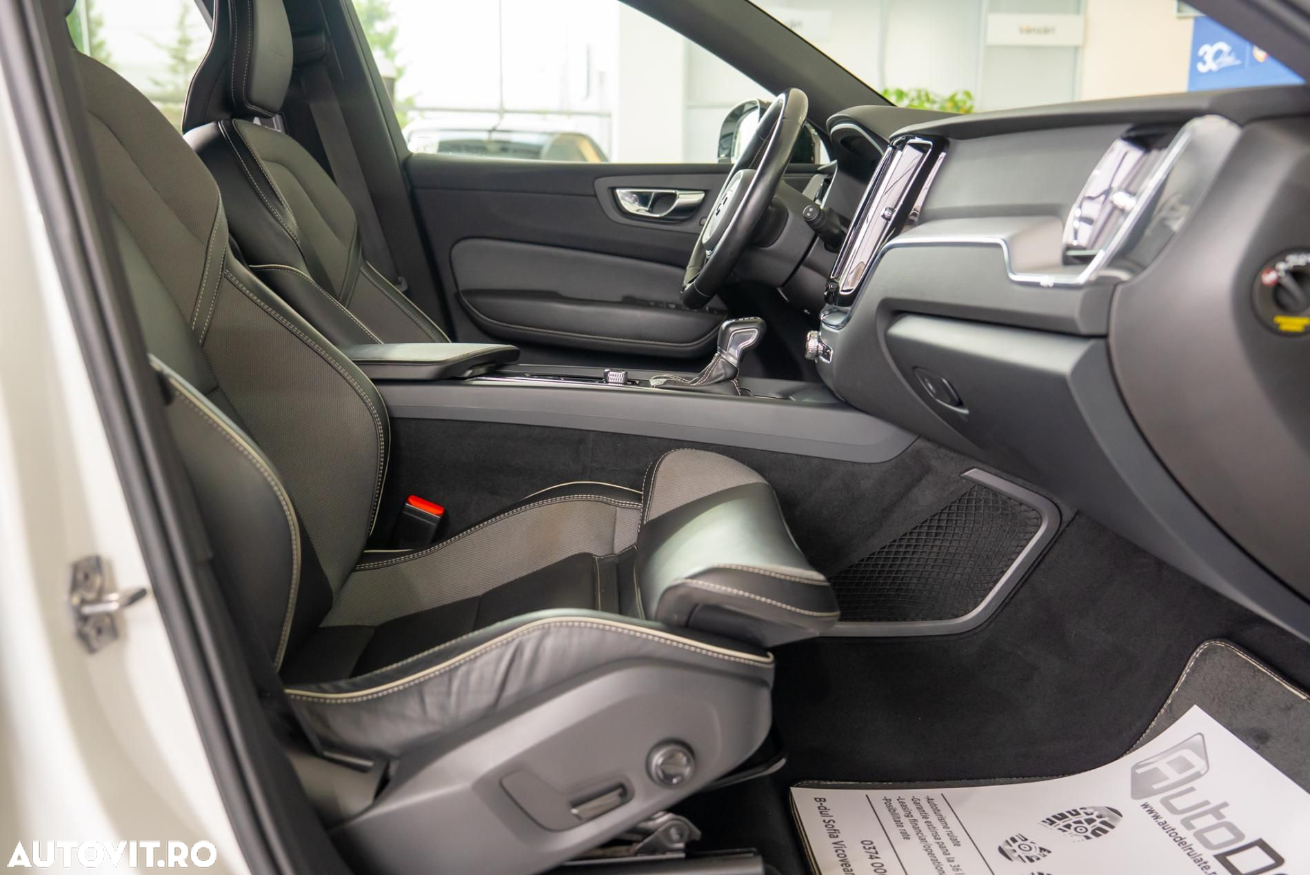 Volvo XC 60 T4 Geartronic RDesign - 18