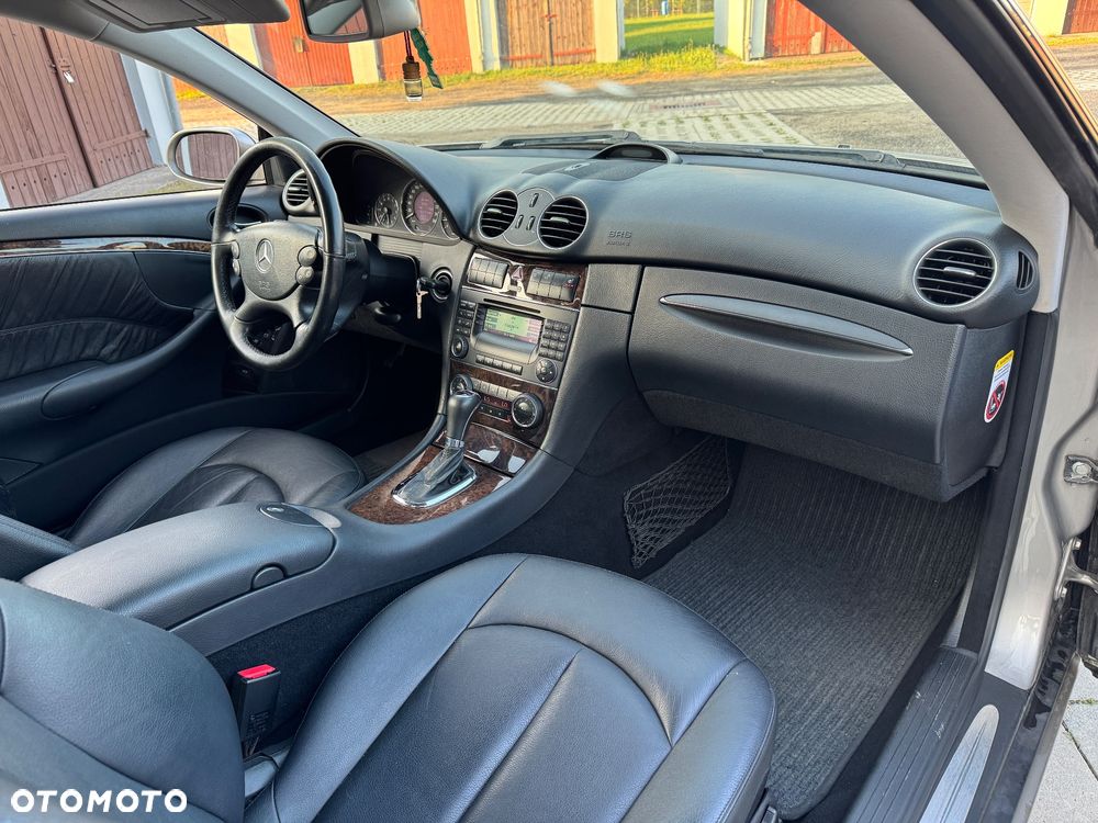 Mercedes-Benz CLK - 10