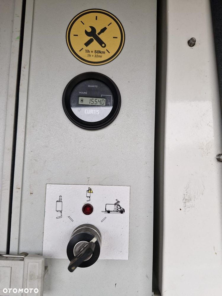 Renault Master Zwyżka Podnośnik Koszowy - 19