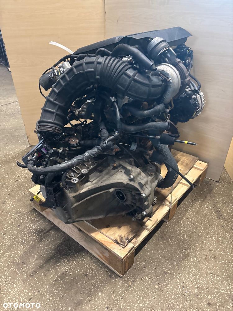 Silnik Hyundai Kia i30 D4FB film video 110 koni Blue 2012 kompletny - 11