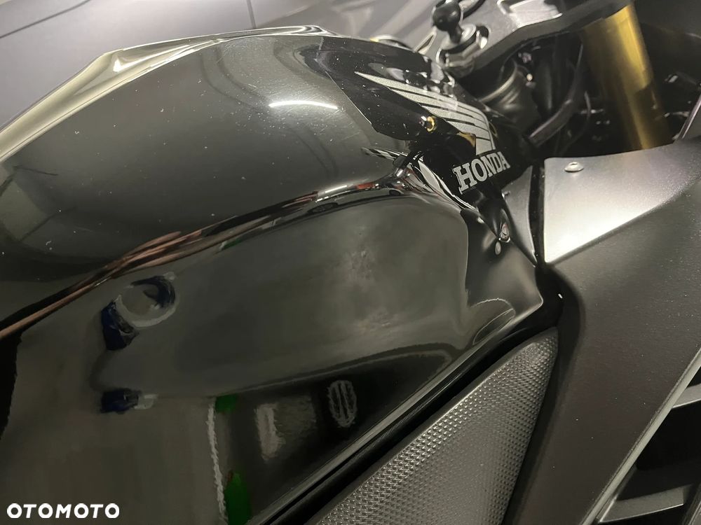 Honda CBR - 10