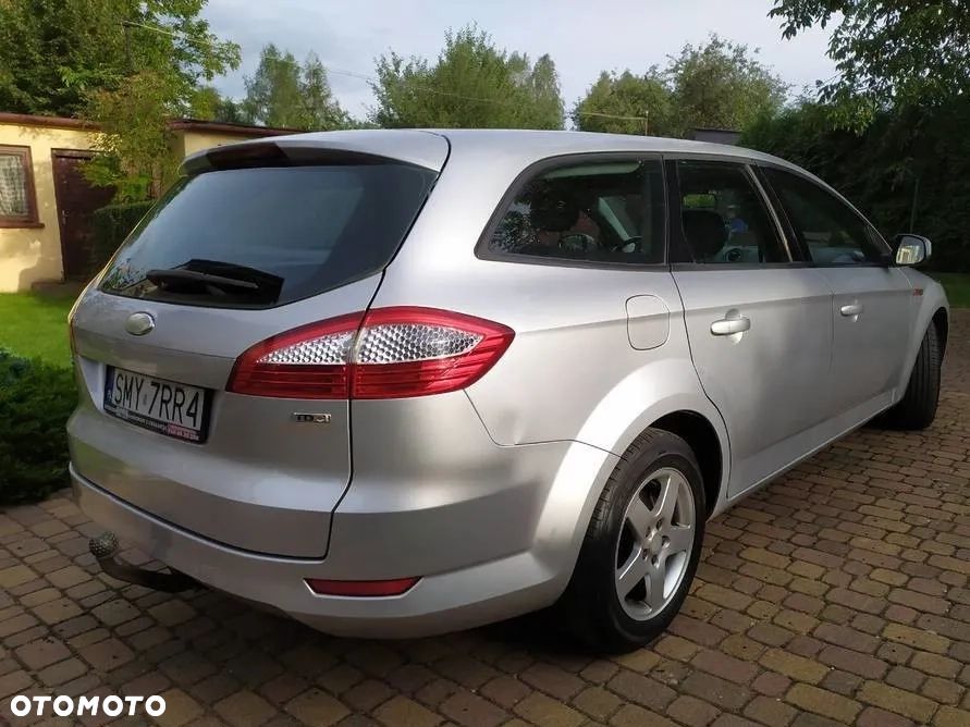 Ford Mondeo 2.2 TDCi Black Magic - 2