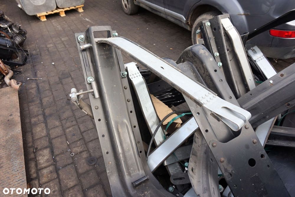 UCHWYT MOCOWANIE TGA TGX  61.41820.0191 ZBIORNIKA PALIWA NOWE MAN - 6