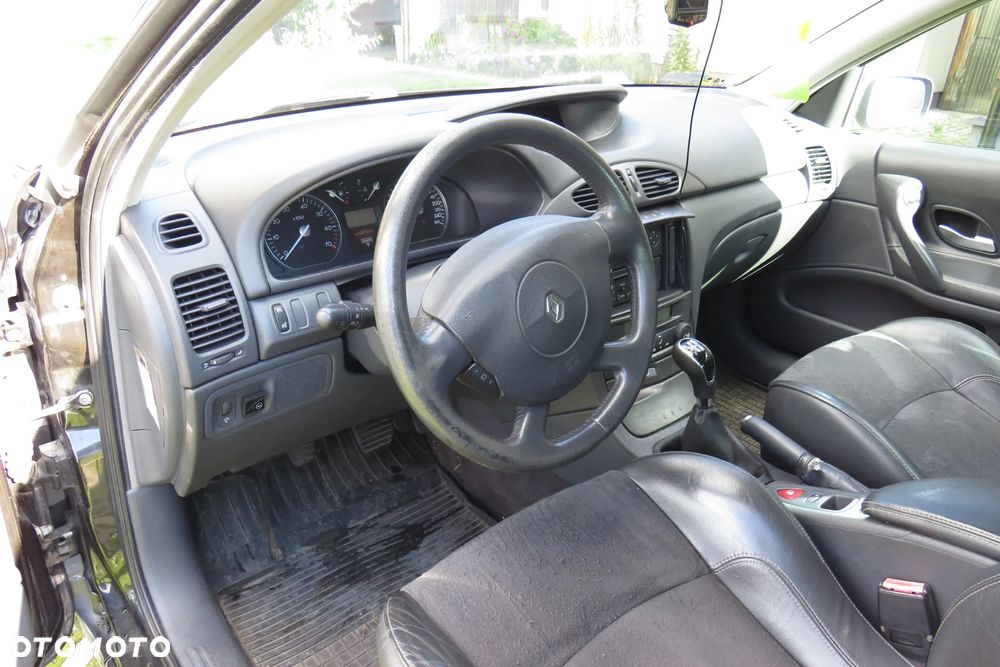 Renault Laguna Grandtour 1.8 Emotion - 6