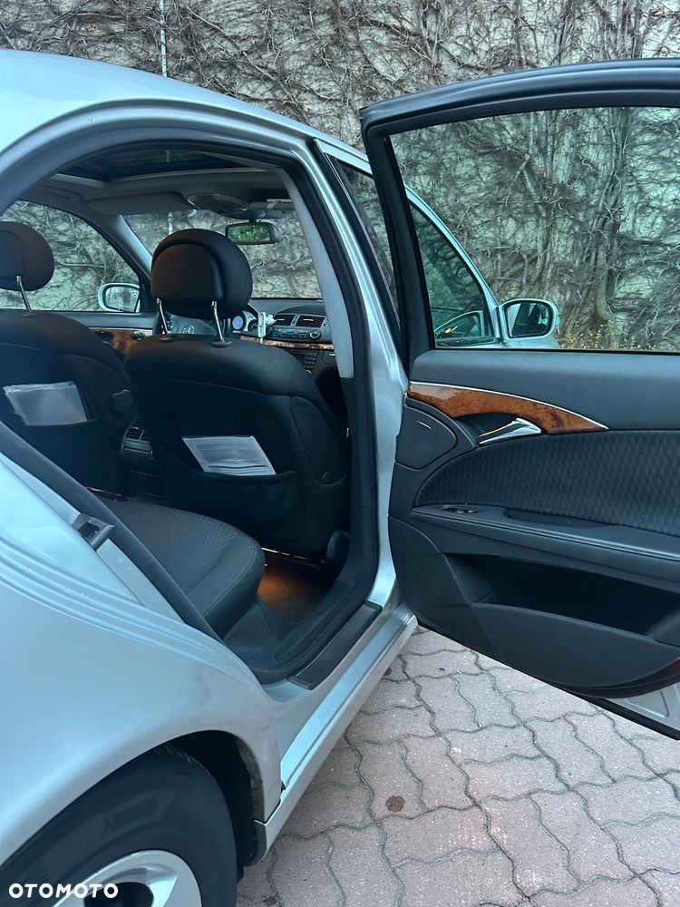 Mercedes-Benz Klasa E - 6