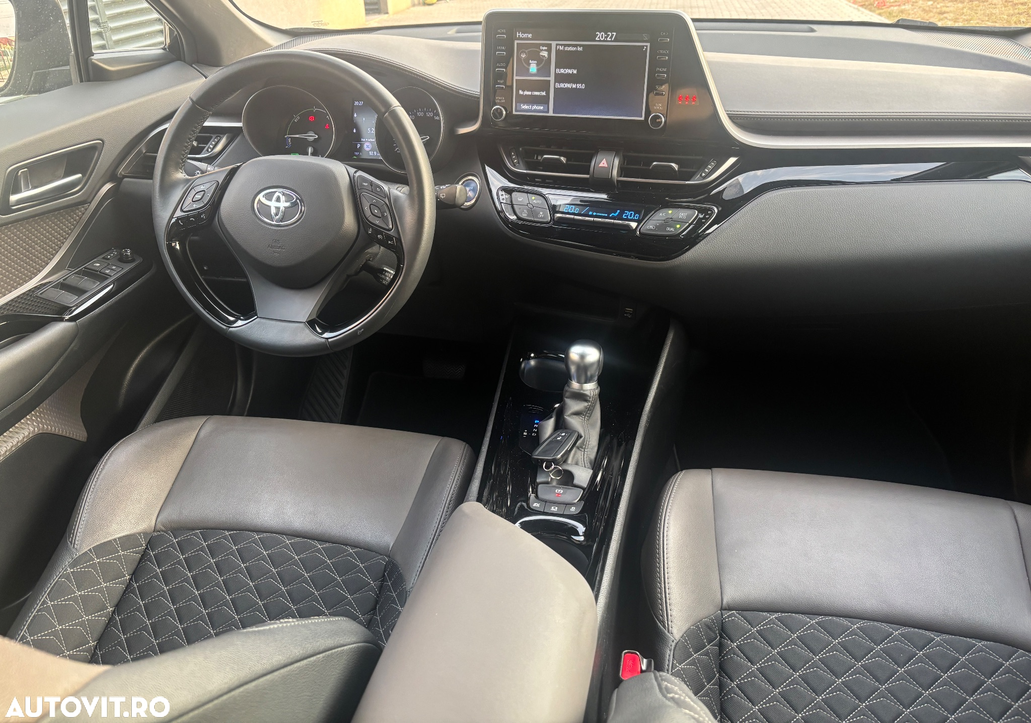 Toyota C-HR 2.0 Hybrid Lounge - 26