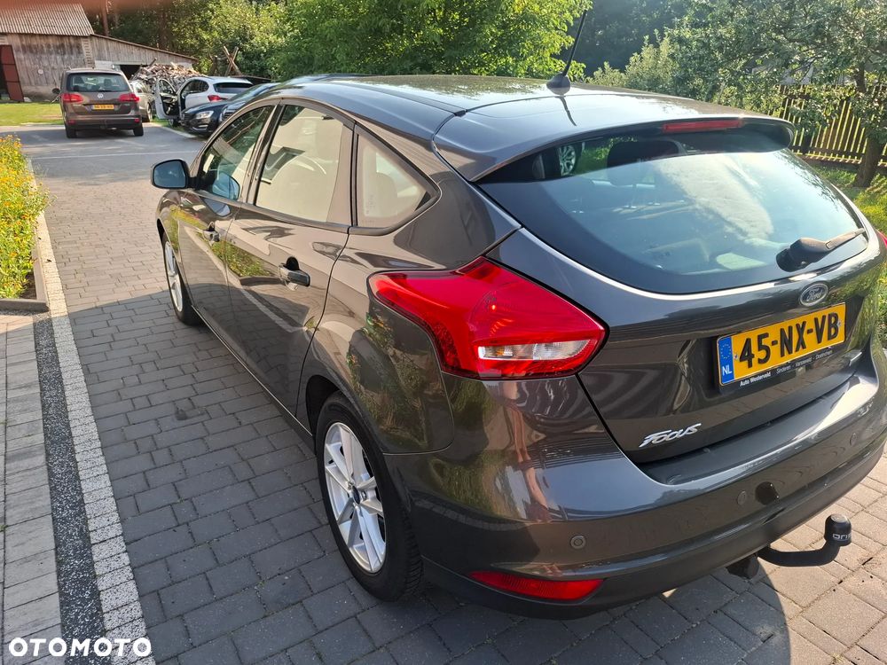Ford Focus 1.0 EcoBoost 99g Trend - 4