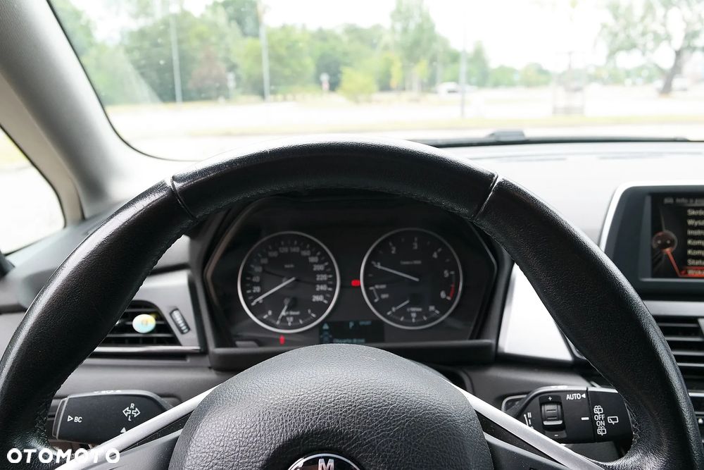 BMW Seria 2 - 35