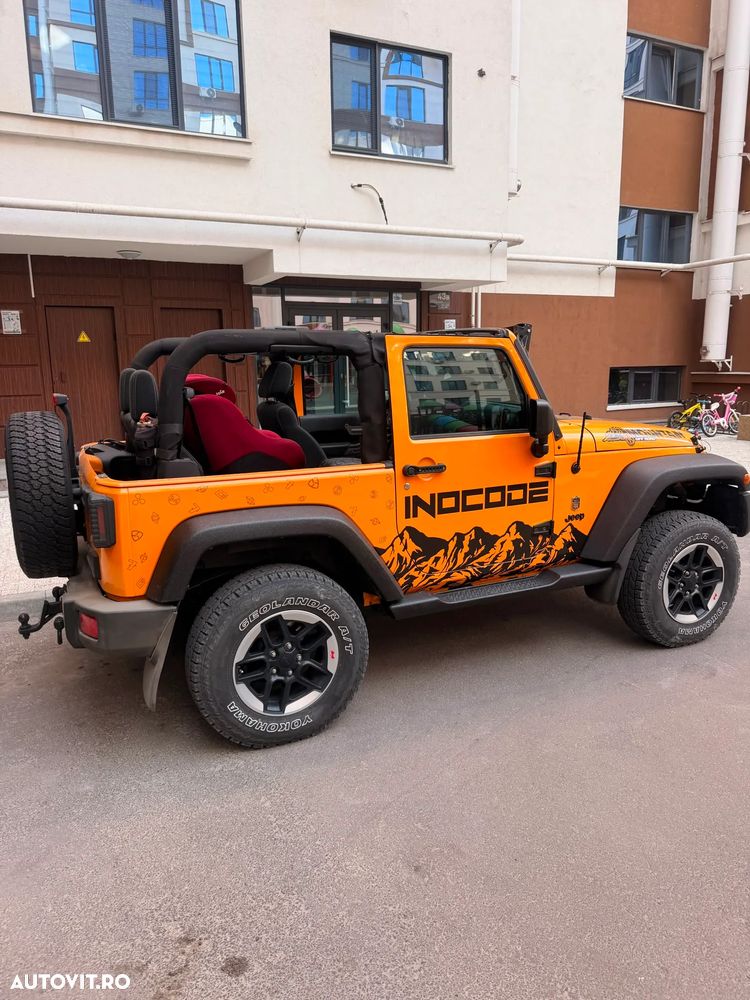 Jeep Wrangler - 4